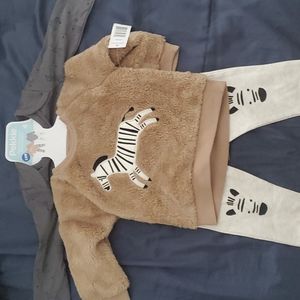 Baby girl 12-18 months clothing lot NWT
